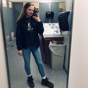 Meet your Posher, Kassie